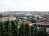 Захватывающий вид на Прагу при переходе от Граду к Малой Стране 